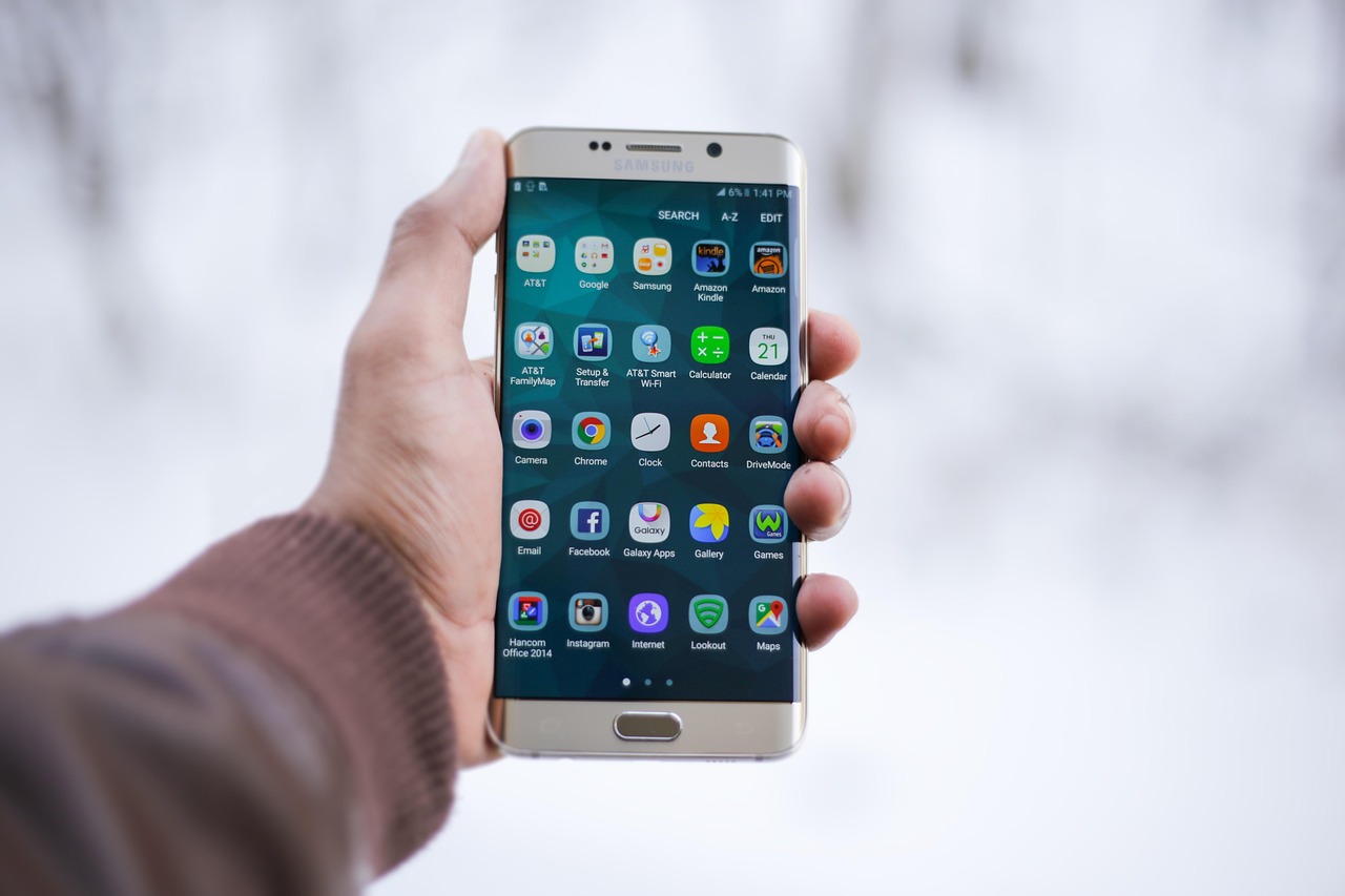 Smartphone cao cấp bá­t đầu thay đổi cách làm việc: khi iPhone vượt ngưỡng 100 triệu đồng tại Việt Nam